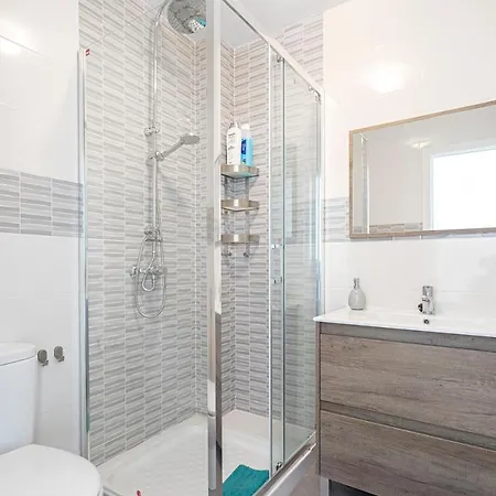 ático Frente Al Mar - Vistas, Piscina, Terrazas, Parking! Appartamento *
